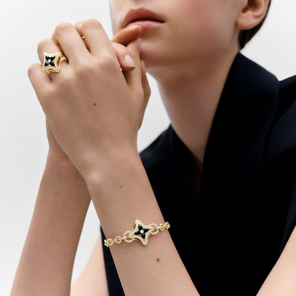 18K Louis Vuitton Ever Blossom Ring