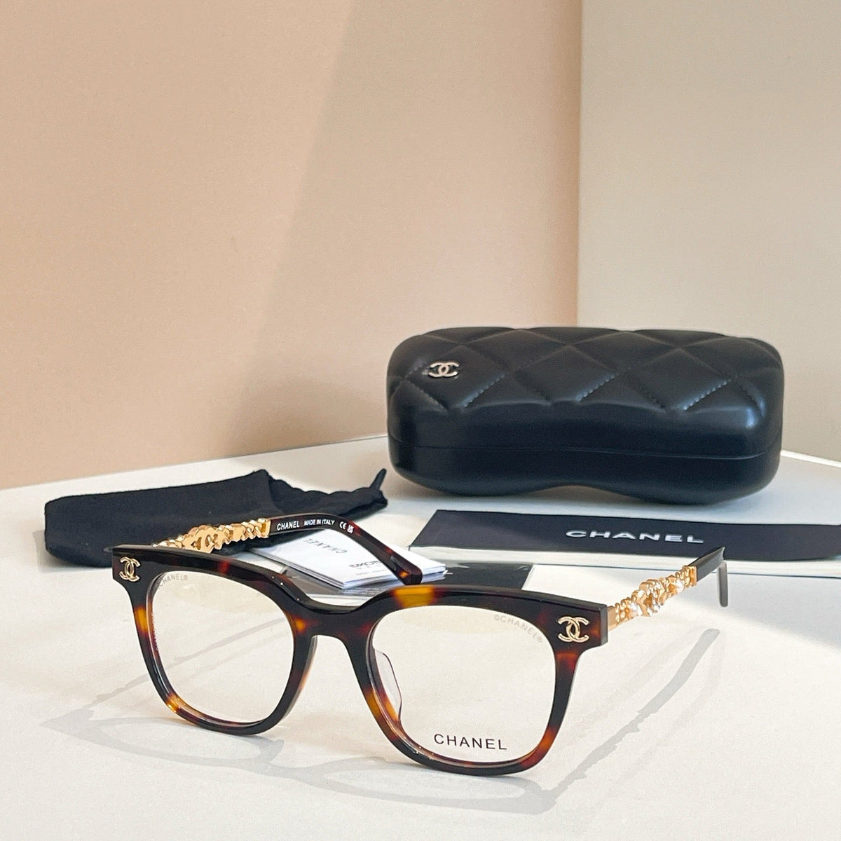 Saint Laurent CH6040 Sunglasses - 57-17-142