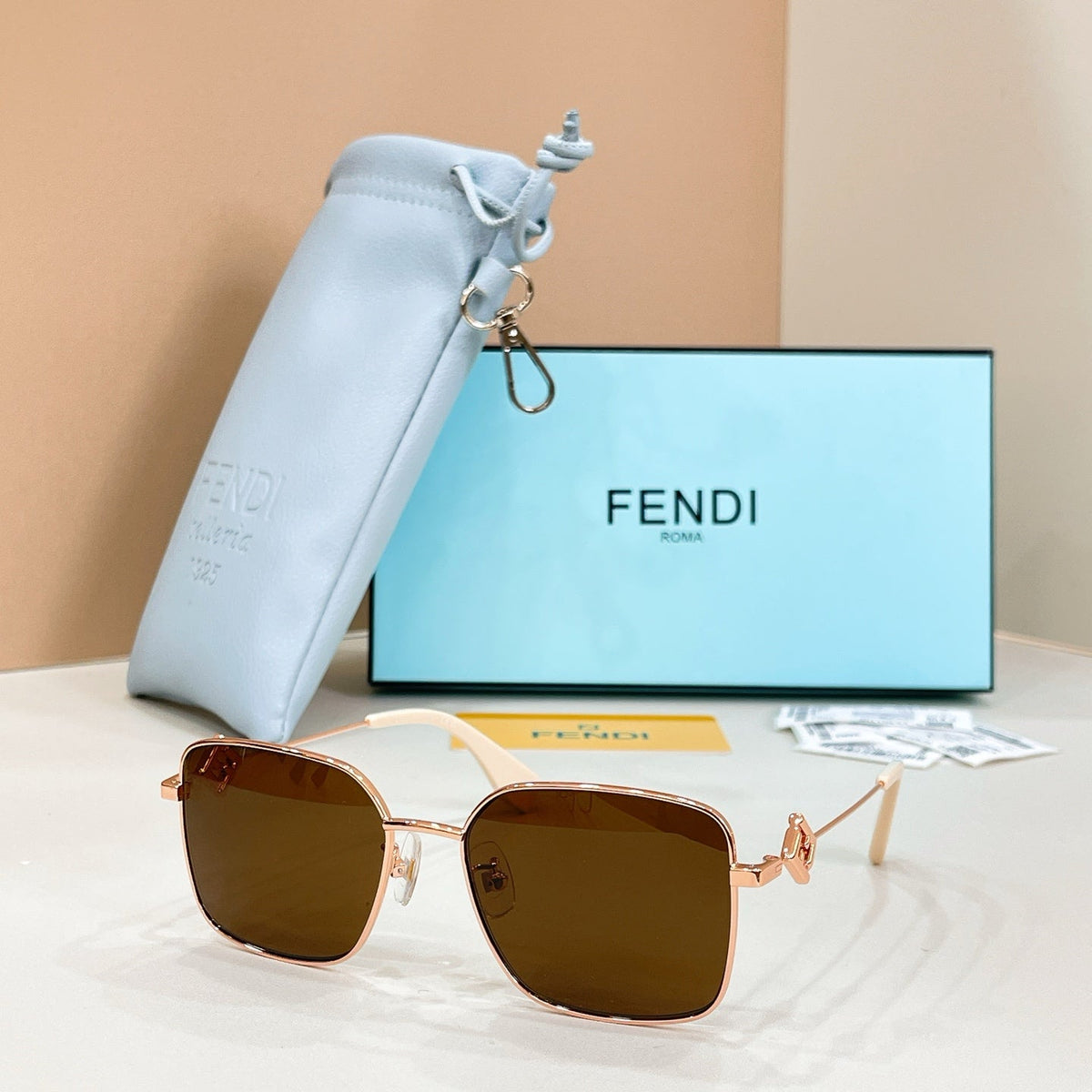Fendi FE50110F Eyeglass Frames
