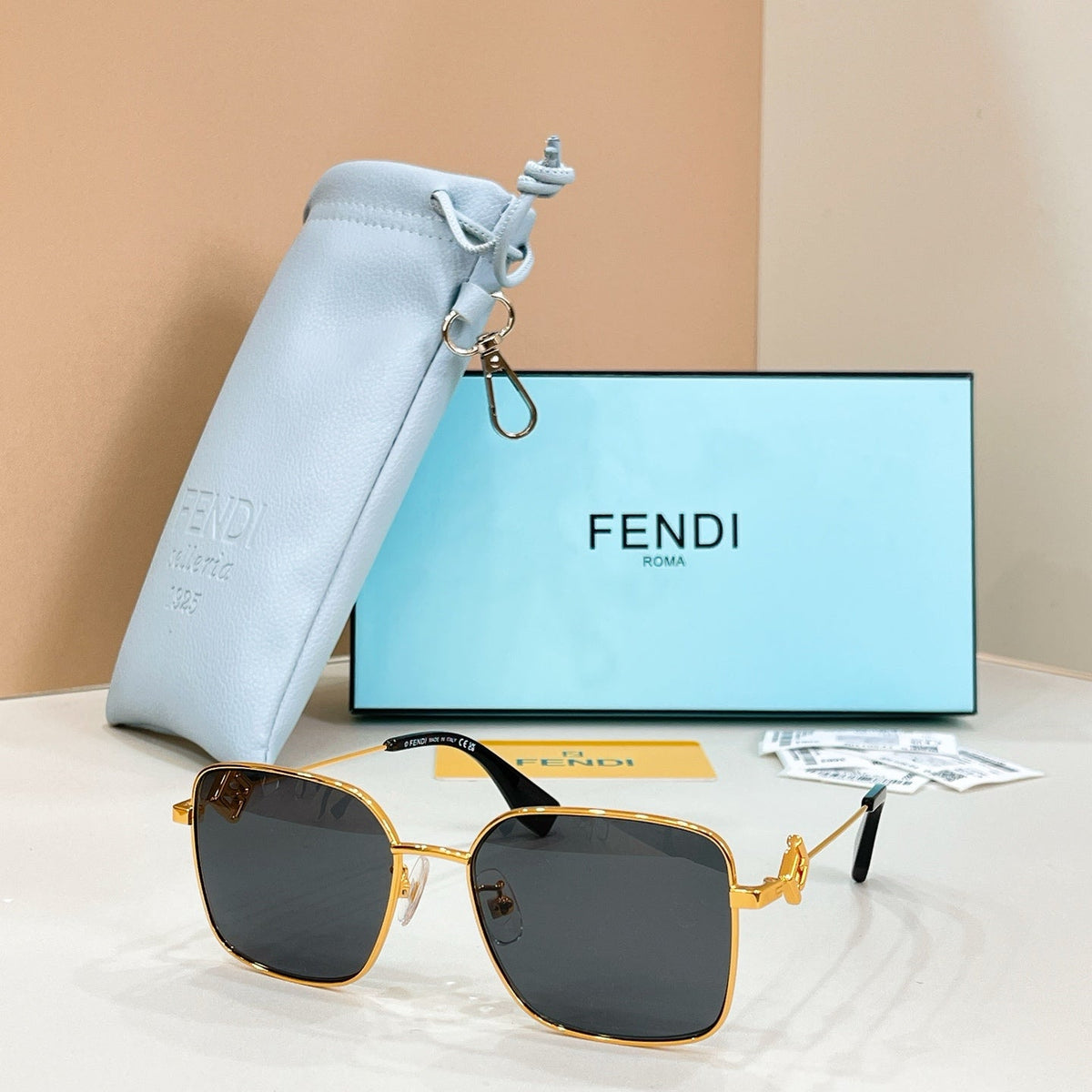 Fendi FE50110F Eyeglass Frames