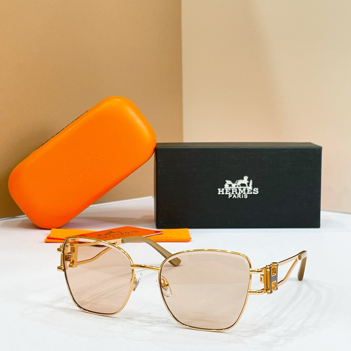 Hermes H8128S Sunglasses