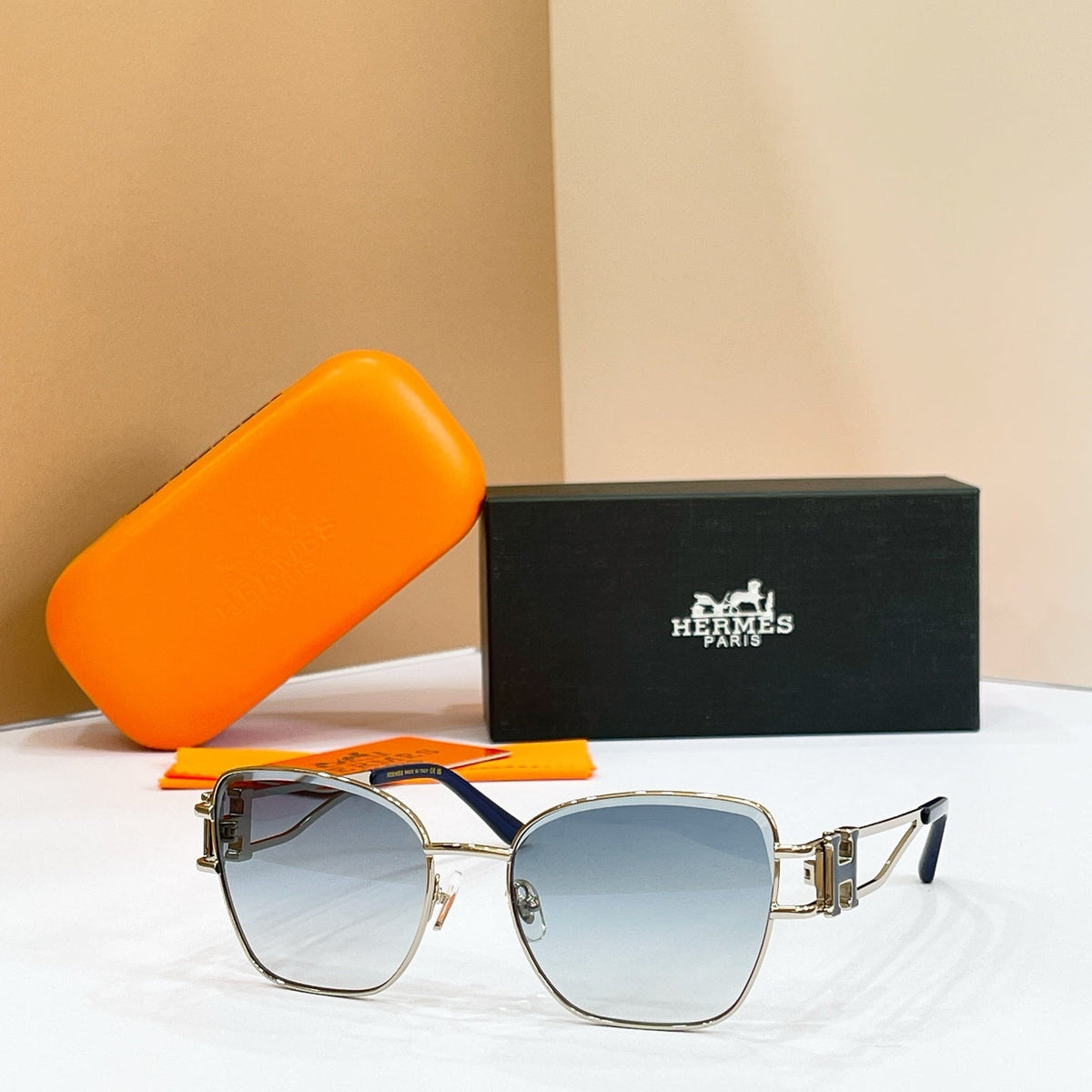 Hermes H8128S Sunglasses