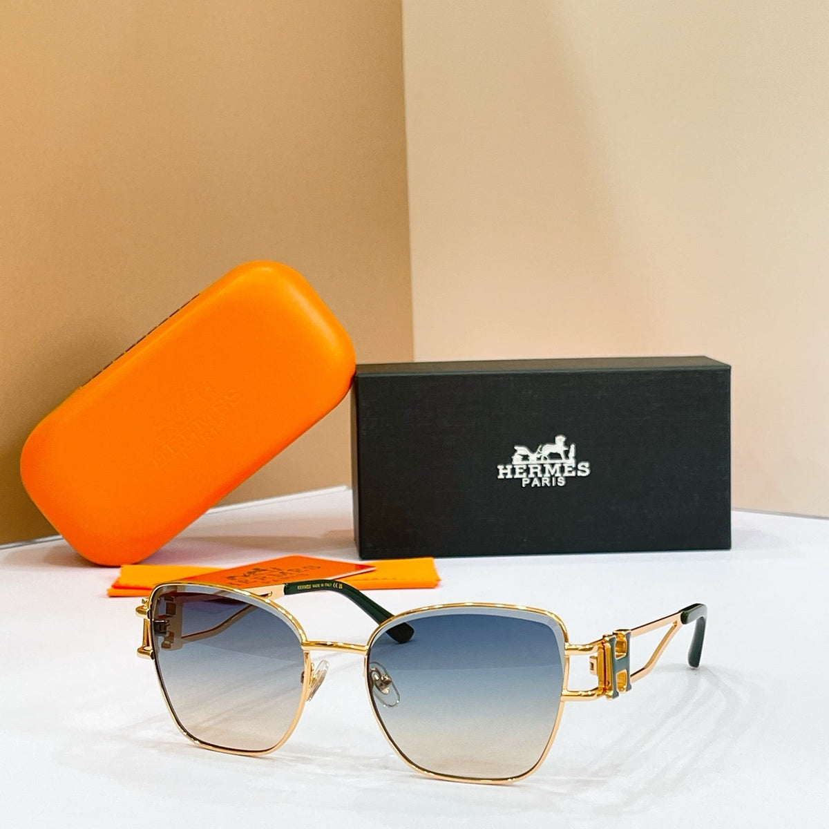 Hermes H8128S Sunglasses