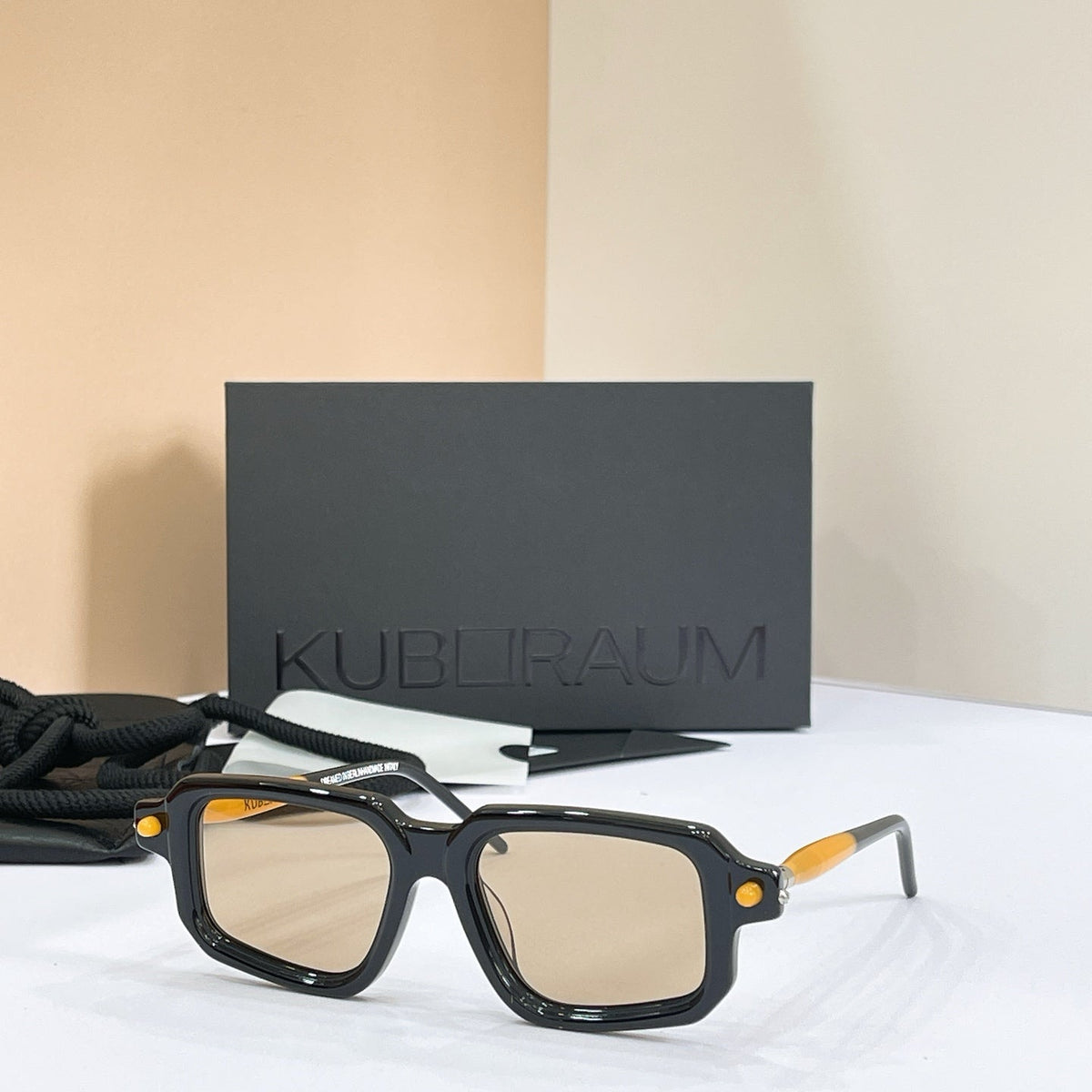 Kuboraum Maske P23 Sunglasses