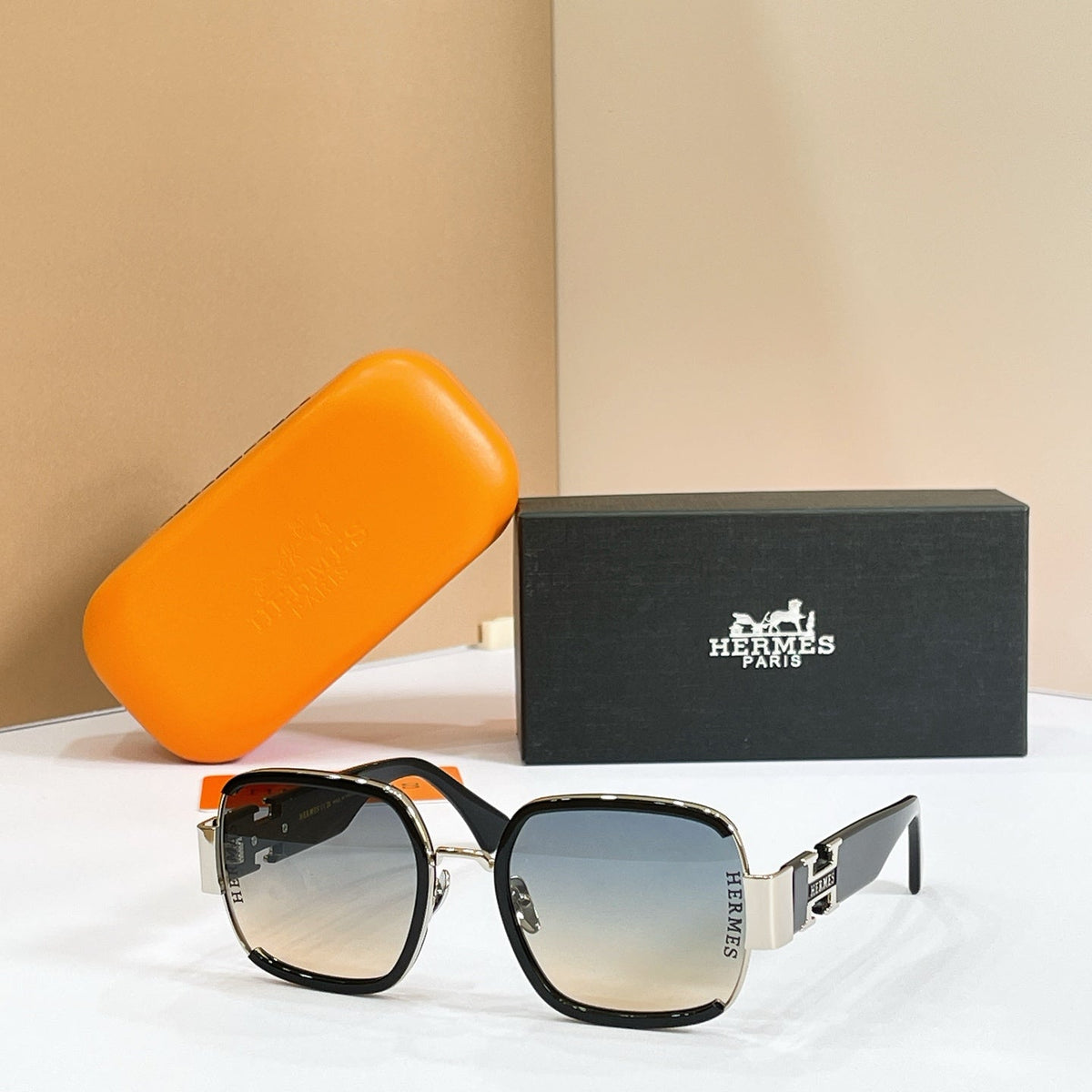 Hermes 9720 Sunglasses