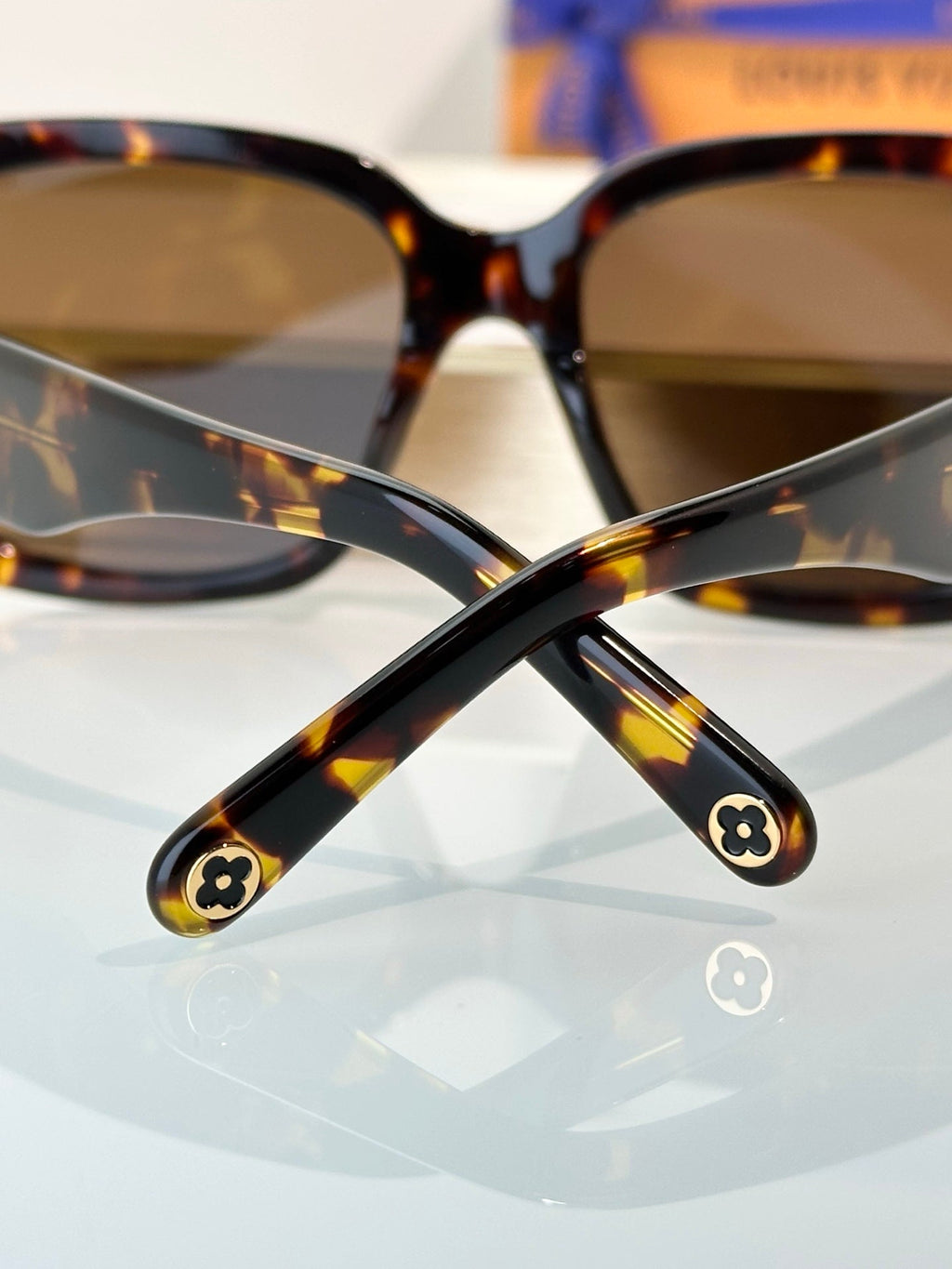 Louis Vuitton Z2968W Sunglasses