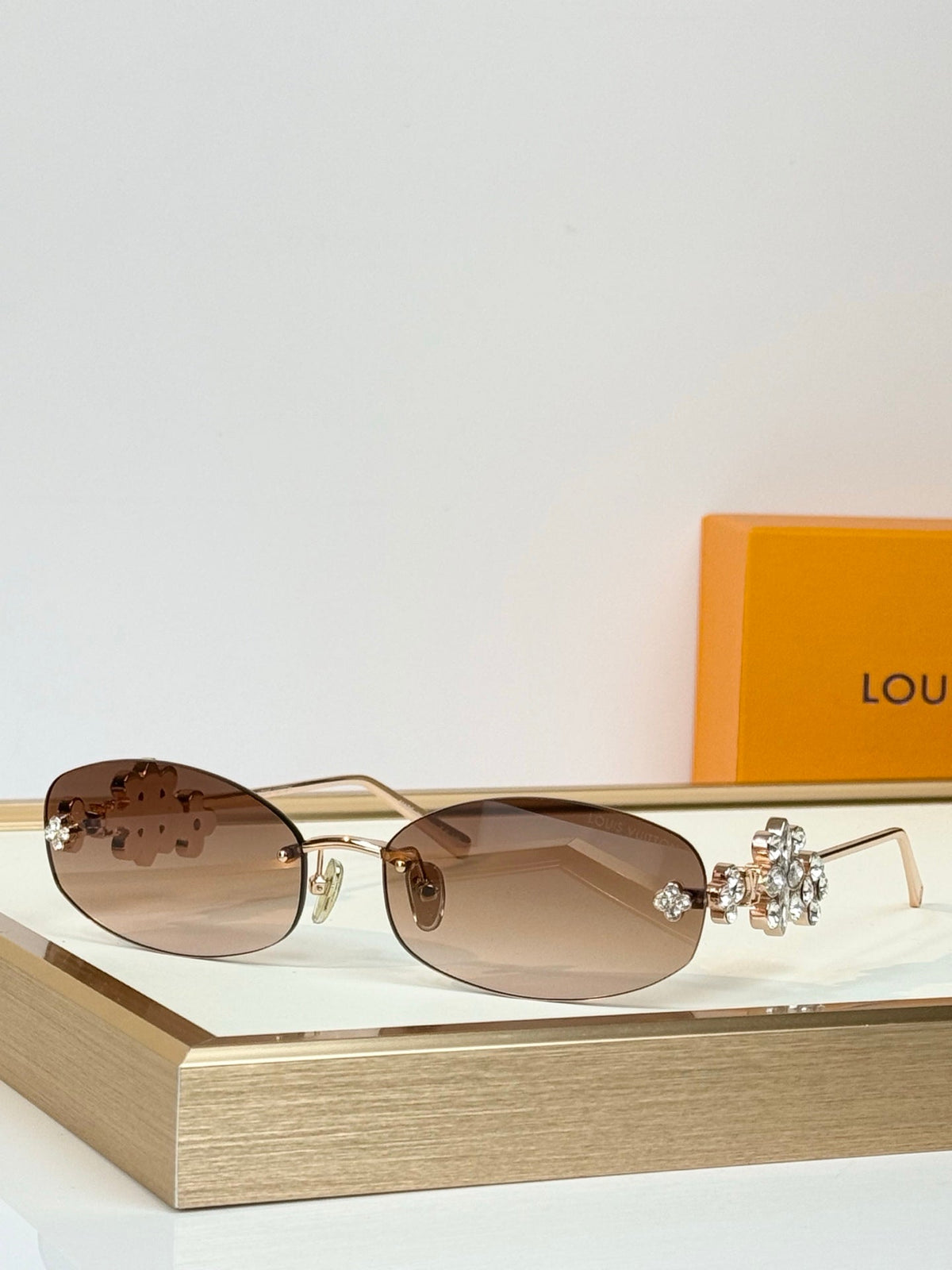 Louis Vuitton Z3186U Sunglasses