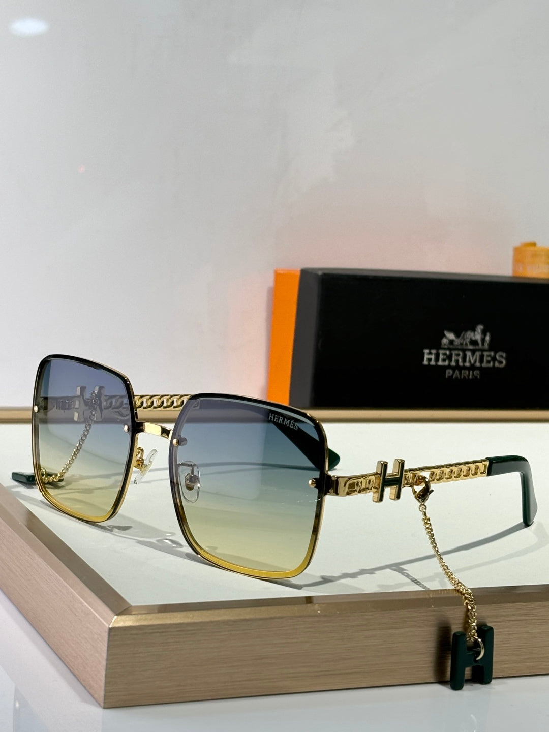 Hermes 9196 Sunglasses